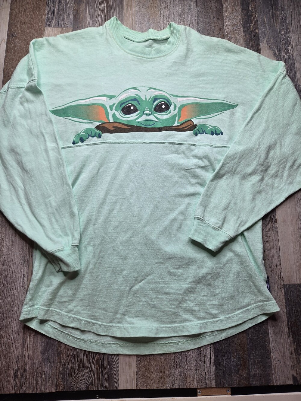 Spirit Jersey Disney Star Wars Mandalorian Yoda XS Green Grogu